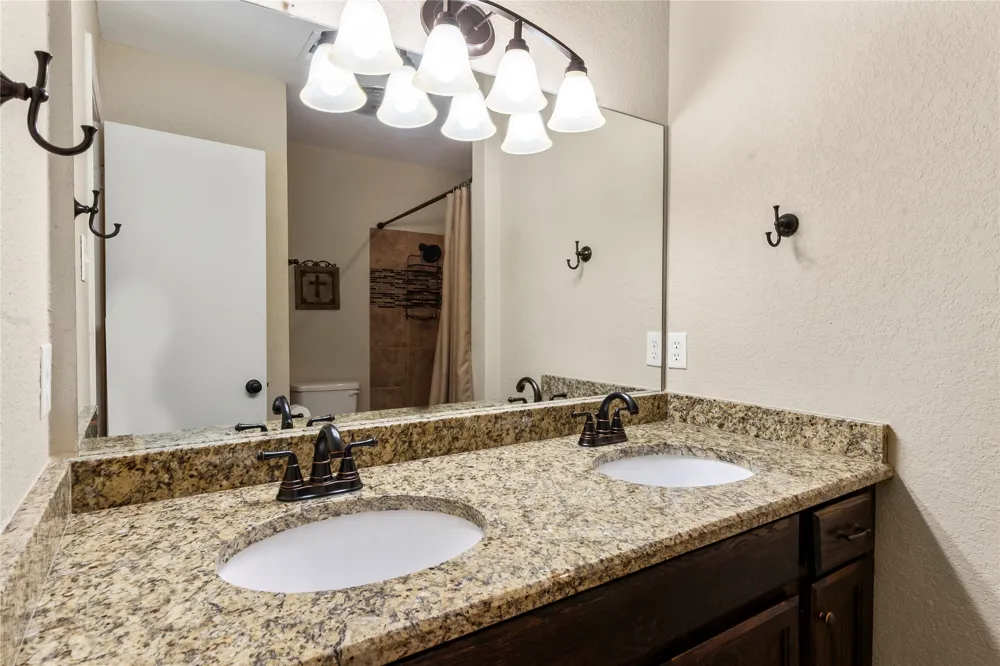 1820 Bounty View Drive Tool, TX 75143