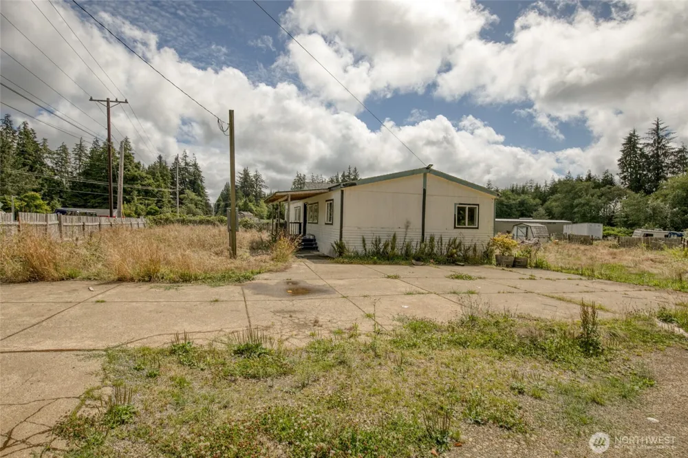 3 Copalis Beach Road Copalis Beach, WA 98535