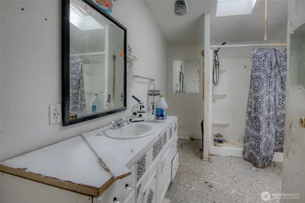 3 Copalis Beach Road Copalis Beach, WA 98535