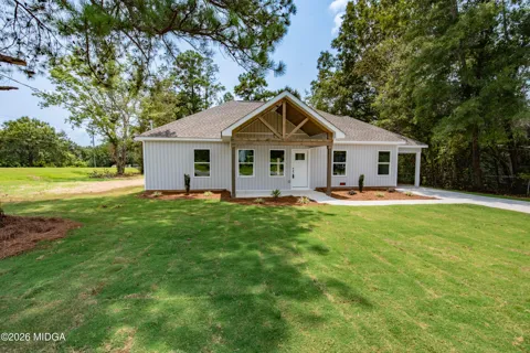 101 Little Farm Lane