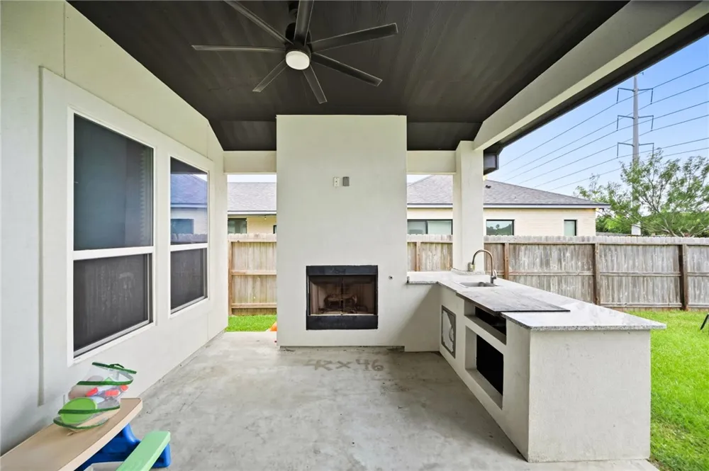 6330 Oso Parkway Corpus Christi, TX 78414