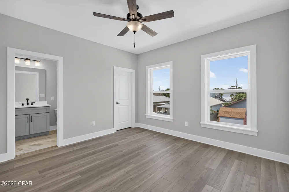 52315233 Thomas Drive Panama City Beach, FL 32408