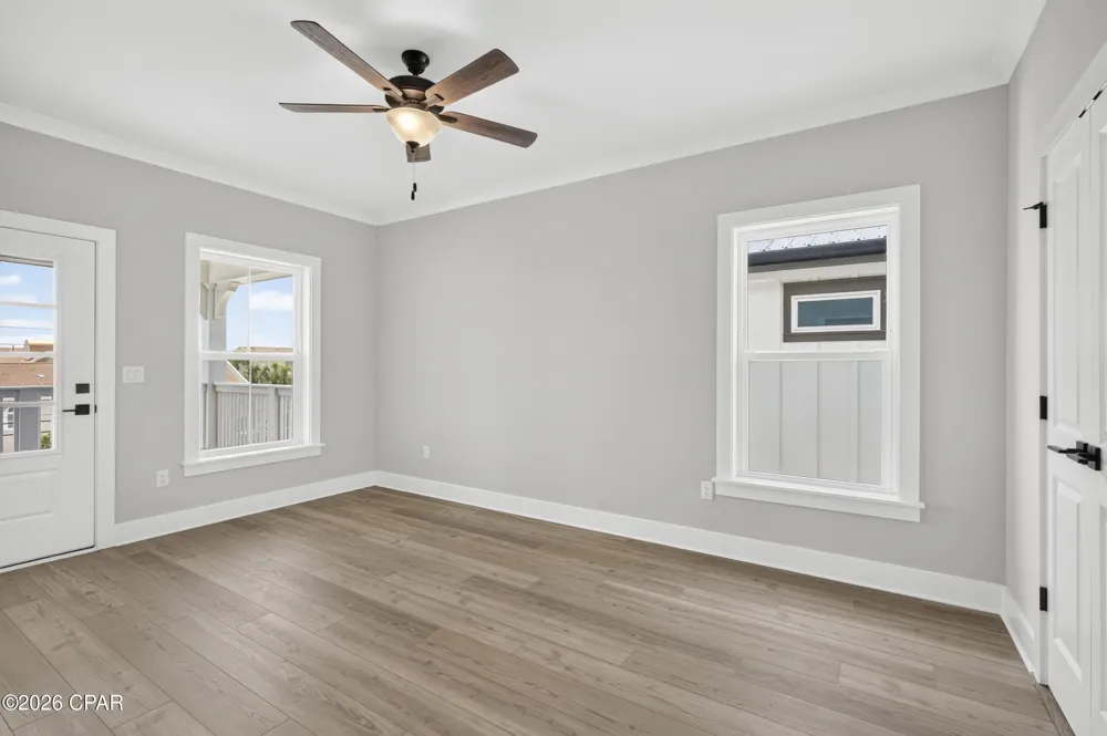 52315233 Thomas Drive Panama City Beach, FL 32408
