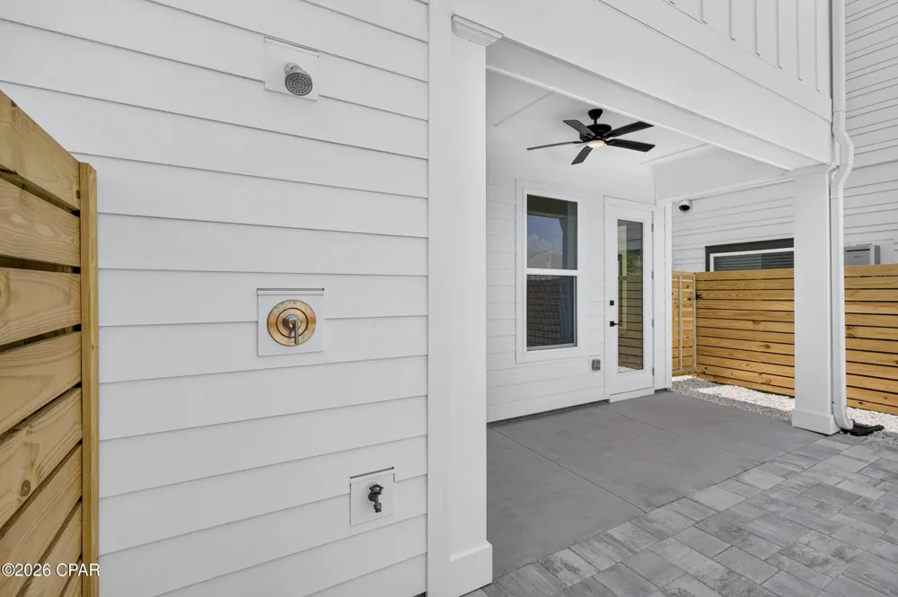 52315233 Thomas Drive Panama City Beach, FL 32408