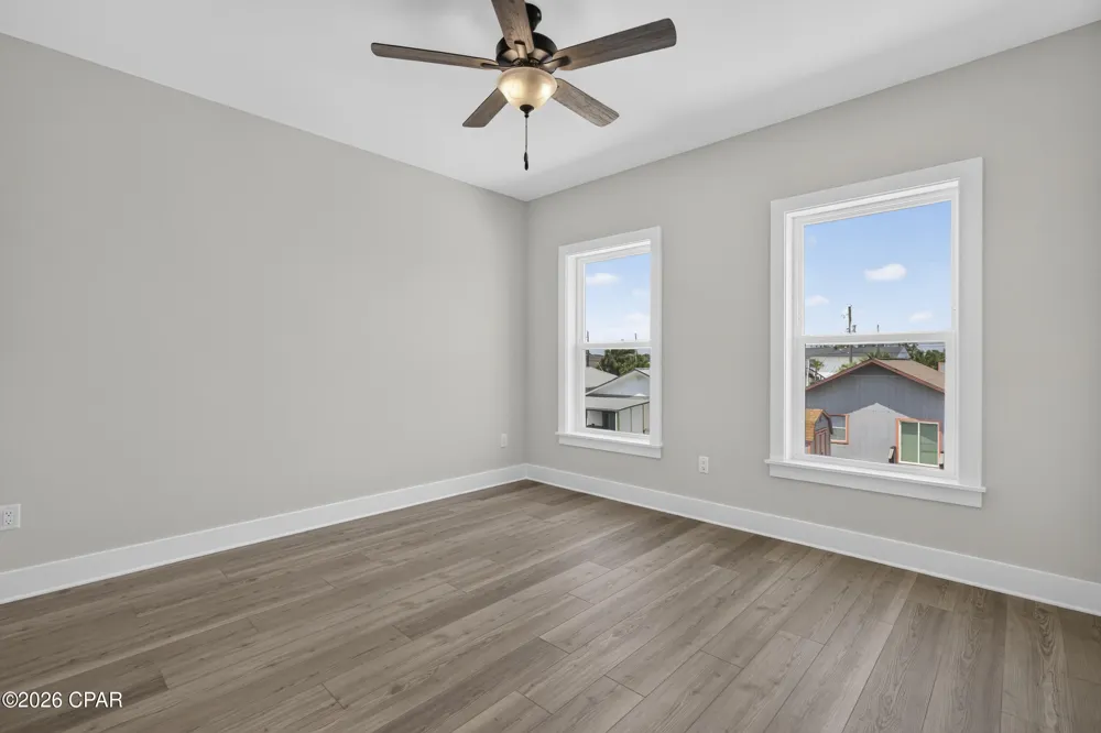 52315233 Thomas Drive Panama City Beach, FL 32408