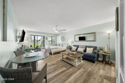 301 Lullwater Drive #281