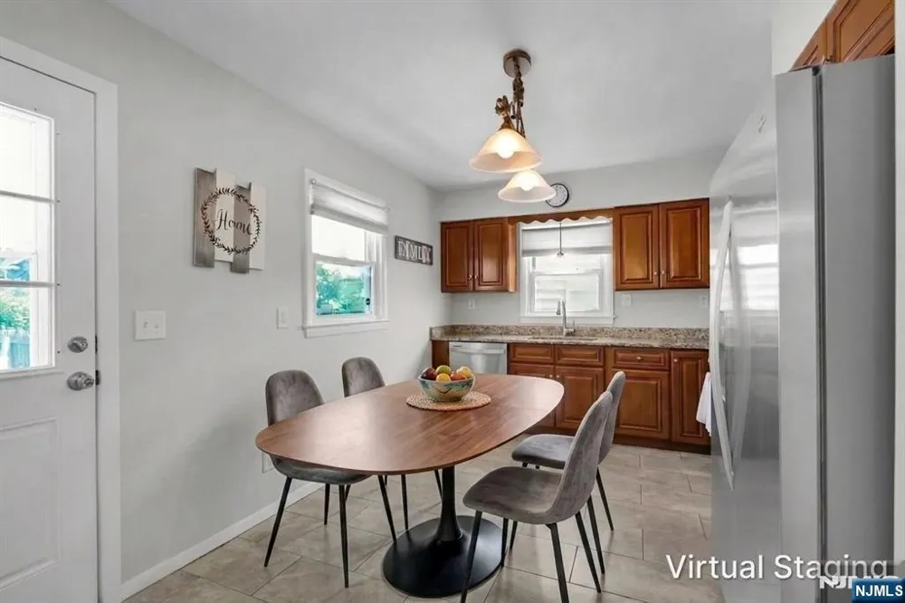 44 Lorrie Lane Clifton, NJ 07012