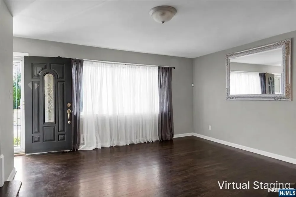 44 Lorrie Lane Clifton, NJ 07012