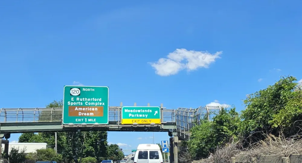 780 6TH ST Secaucus, NJ 07094