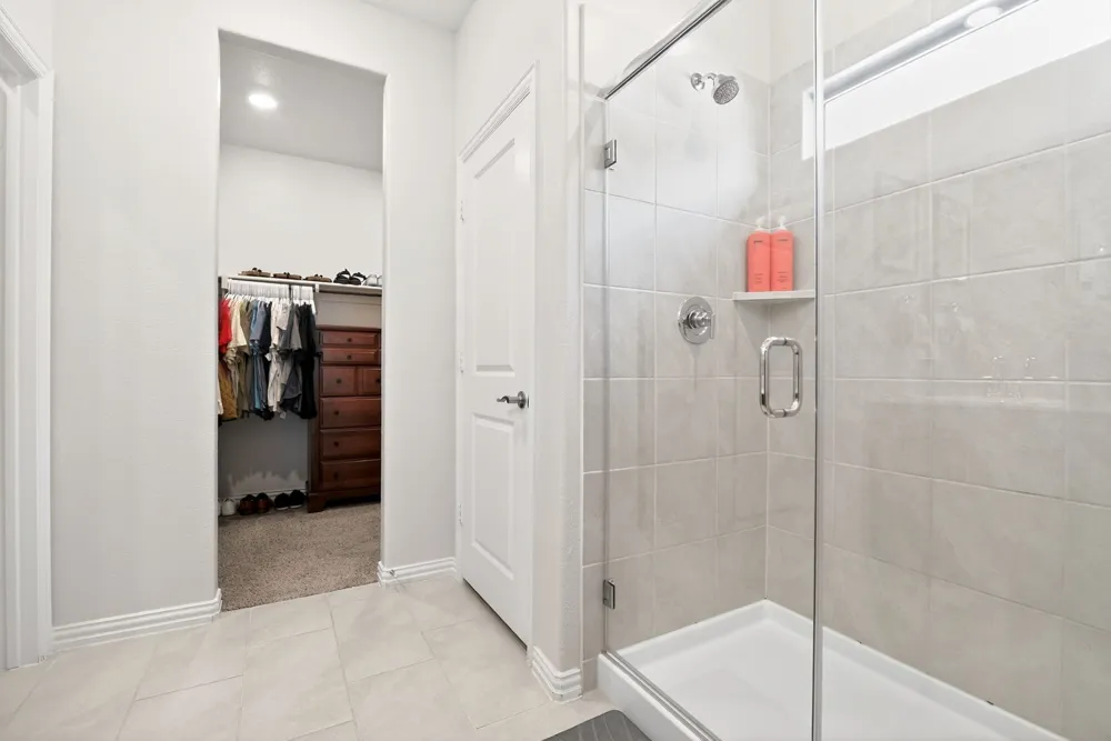 2230 Cliff Springs Drive Forney, TX 75126