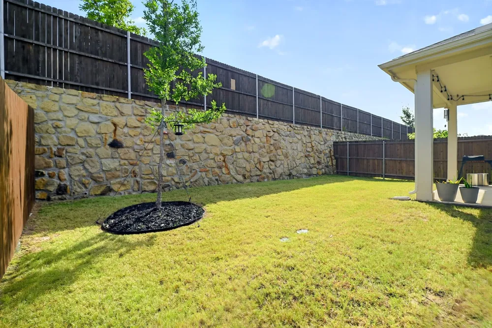2230 Cliff Springs Drive Forney, TX 75126