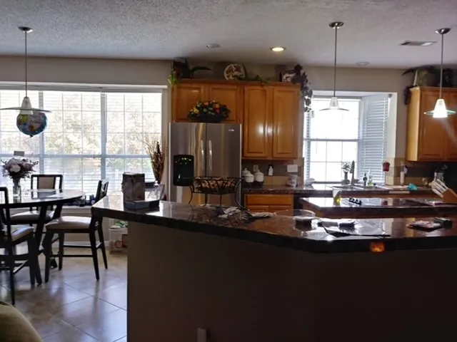 1128 Sawsawi Trail DeSoto, TX 75115