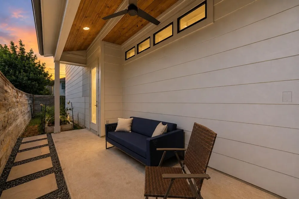3317 Arlington Street Houston, TX 77018