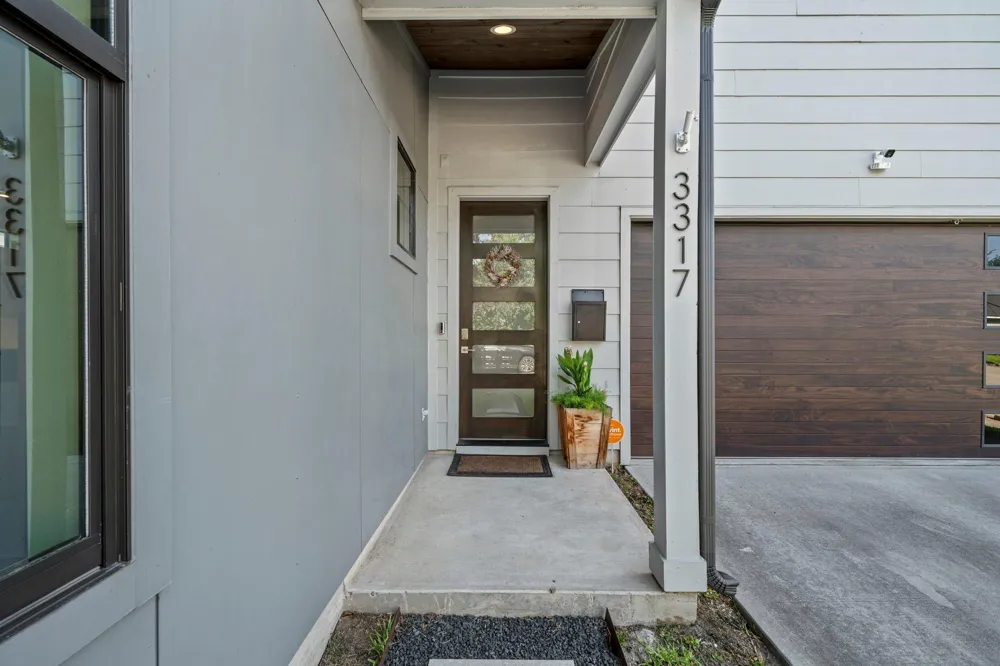 3317 Arlington Street Houston, TX 77018