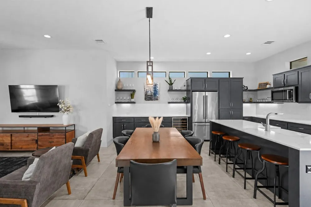 3317 Arlington Street Houston, TX 77018