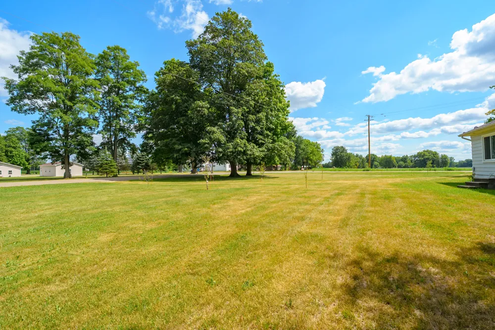 6521 5 Mile Road East Leroy, MI 49051