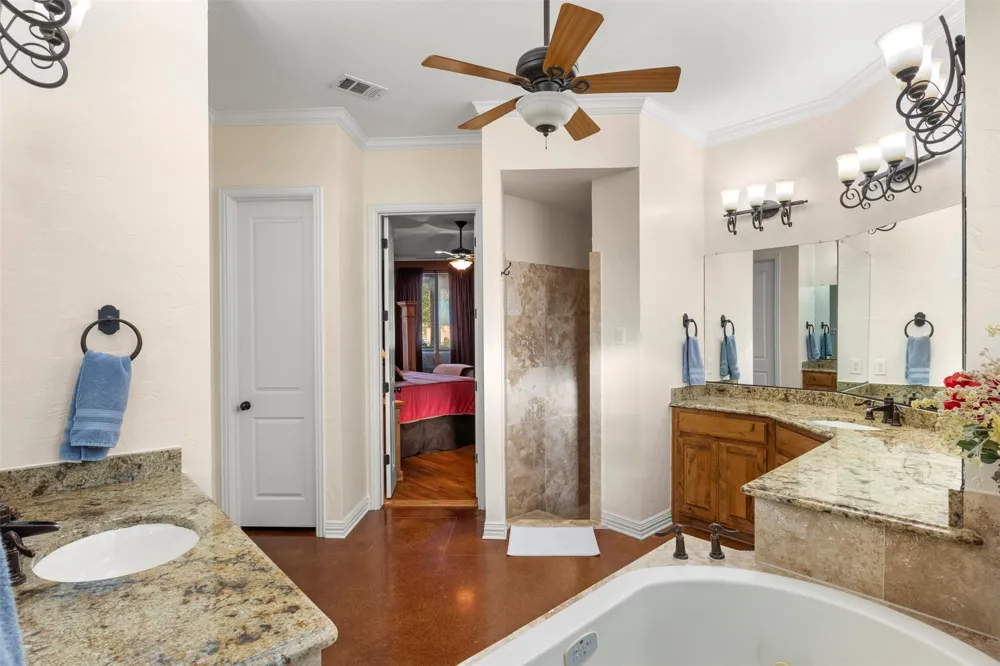 170 Steel Dust Drive Red Oak, TX 75154