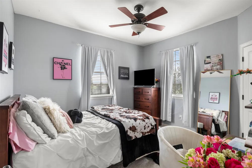 170 Steel Dust Drive Red Oak, TX 75154