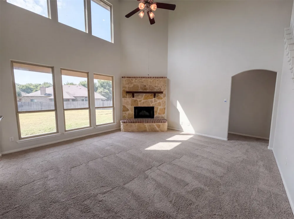 204 Janice Court Glenn Heights, TX 75154