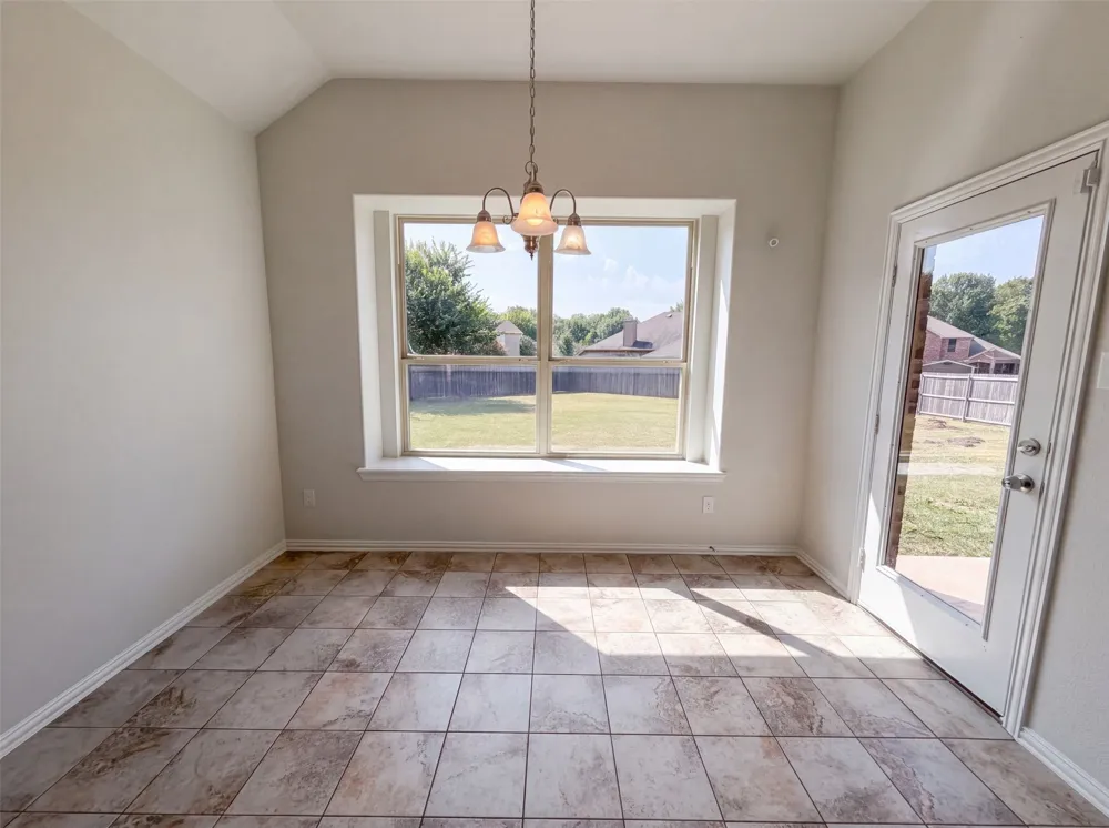 204 Janice Court Glenn Heights, TX 75154