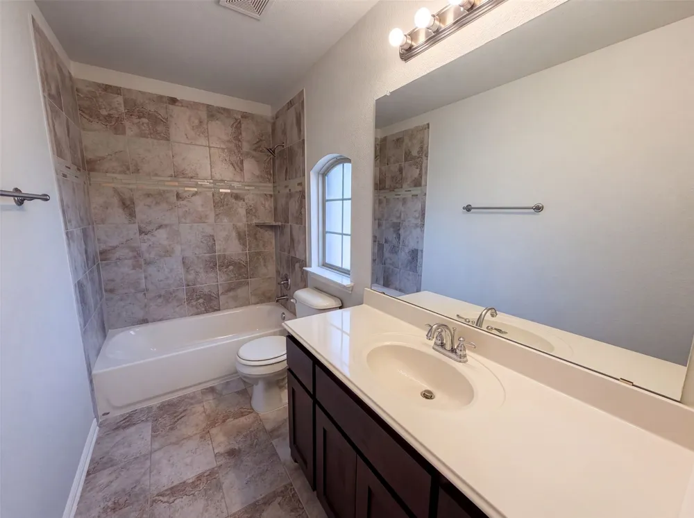 204 Janice Court Glenn Heights, TX 75154