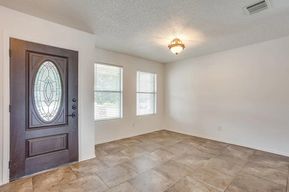 653 Condor Trail Saginaw, TX 76131