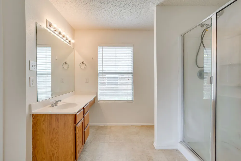 653 Condor Trail Saginaw, TX 76131