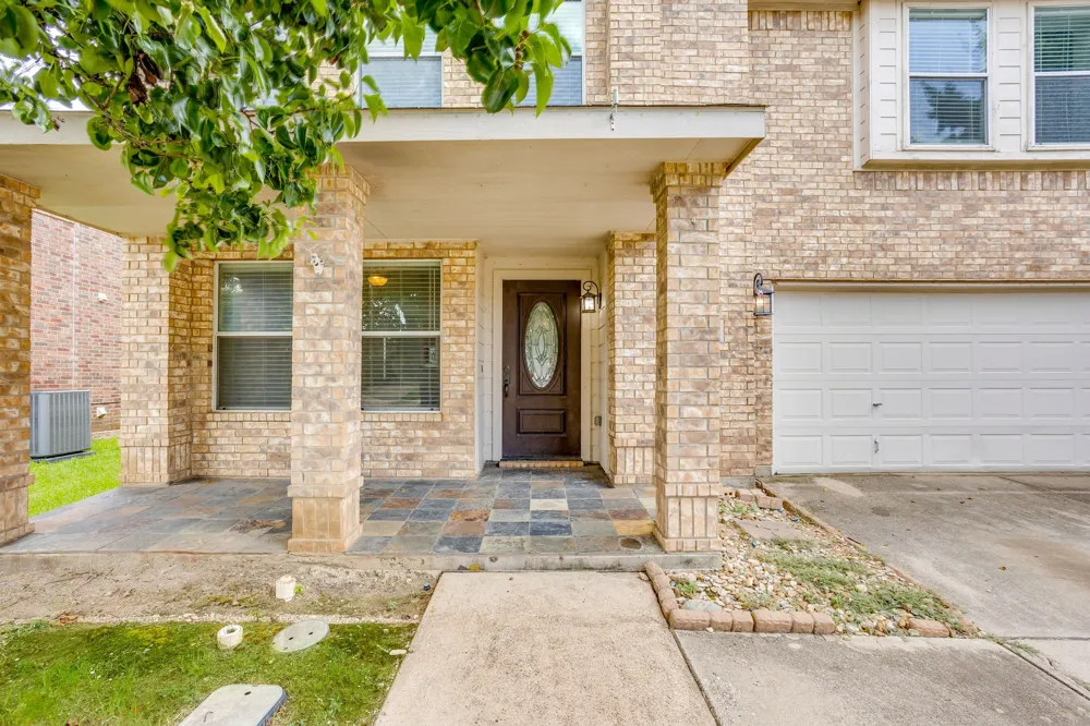 653 Condor Trail Saginaw, TX 76131