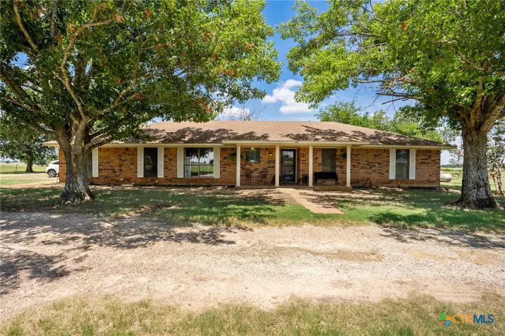 792 Evening Star McGregor, TX 76657