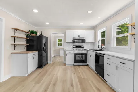 2594 Faulkner Springs Rd