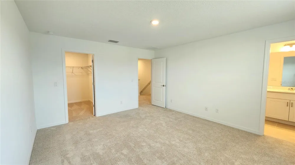 16656 BERGAMO PLACE Lakewood Ranch, FL 34211
