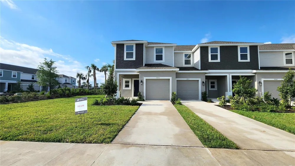 16656 BERGAMO PLACE Lakewood Ranch, FL 34211