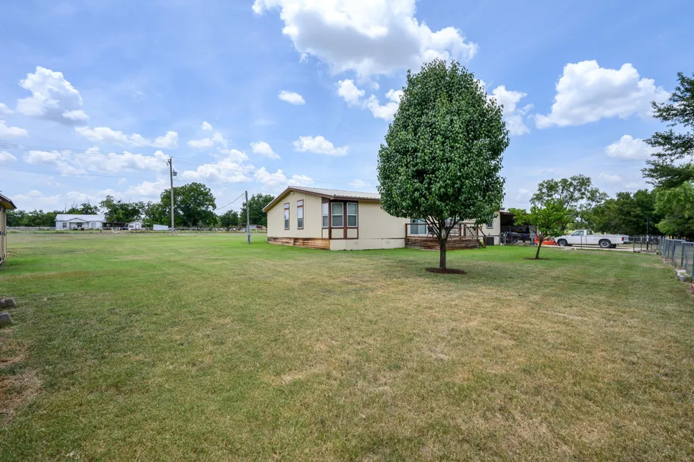 1309 S Mingus Boulevard Mingus, TX 76463