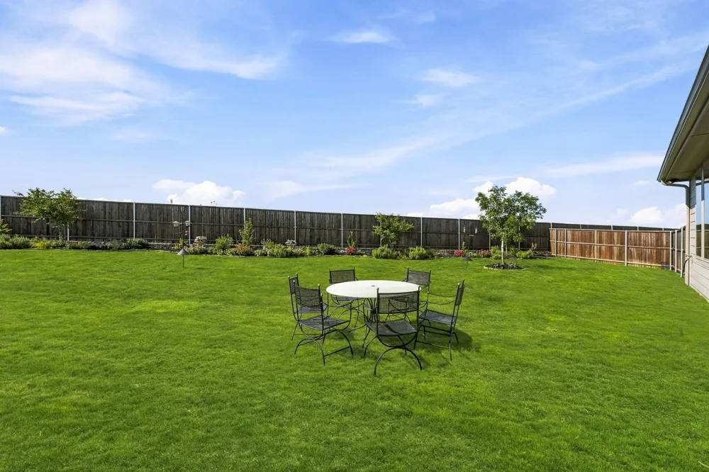 601 Bonnie Rose Lane Van Alstyne, TX 75495