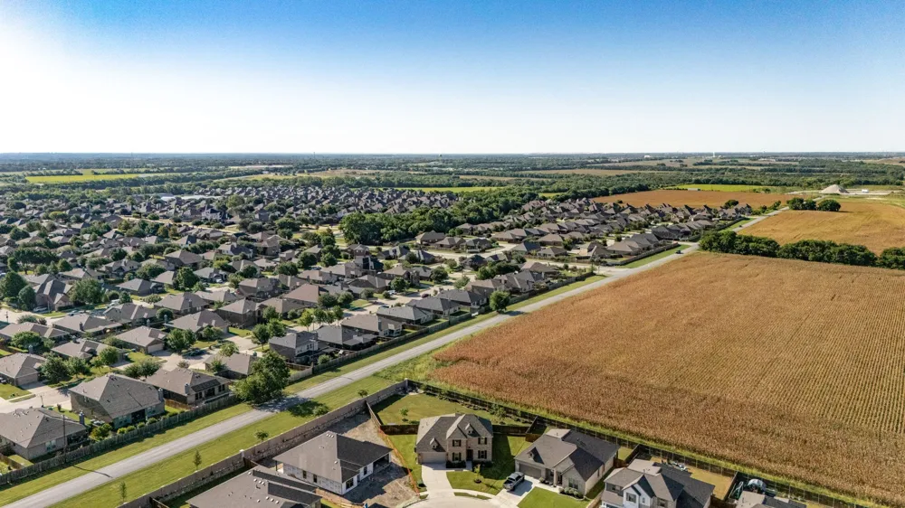 601 Bonnie Rose Lane Van Alstyne, TX 75495