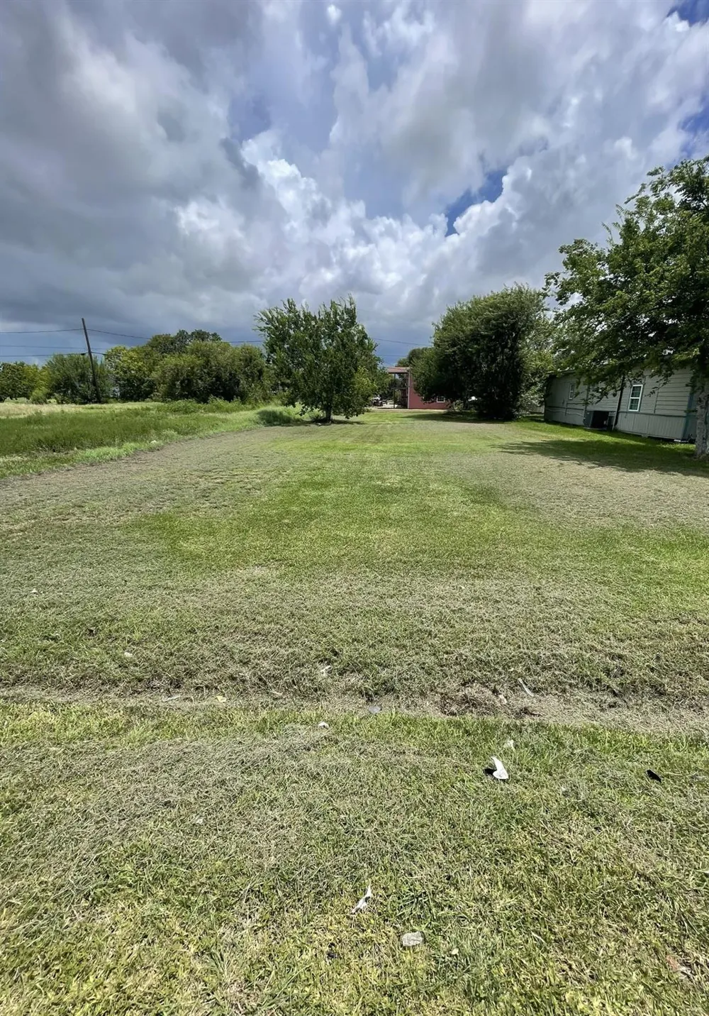 610 W 6th Street Freeport, TX 77541