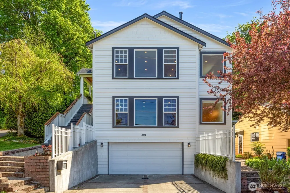 801 W Barrett Street Seattle, WA 98119