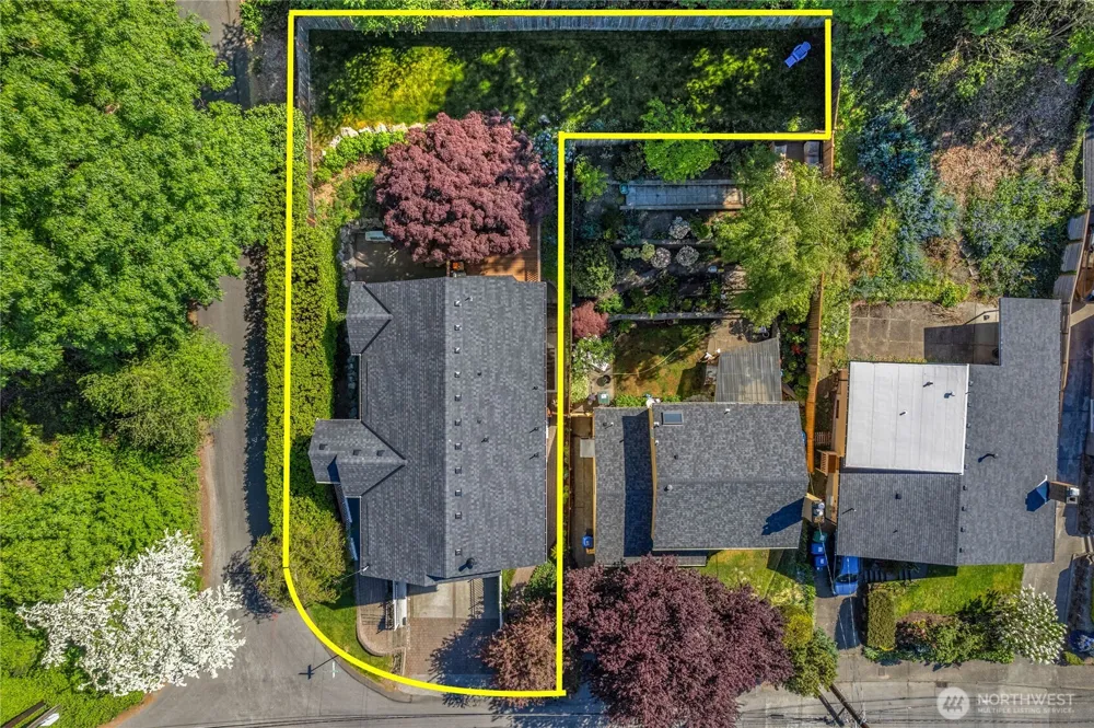 801 W Barrett Street Seattle, WA 98119