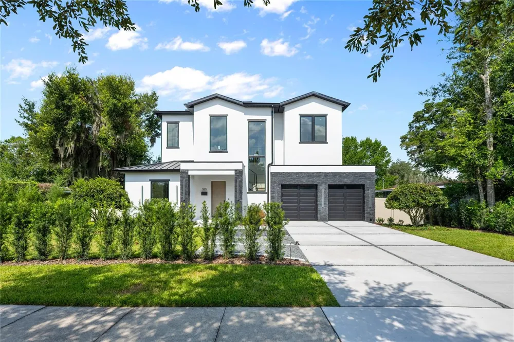 525 S LAKEMONT AVENUE Winter Park, FL 32792