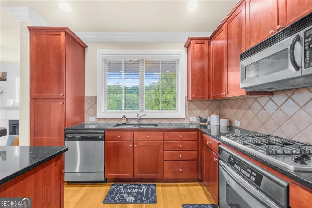 199 Le Gran CT Sandy Springs, GA 30328