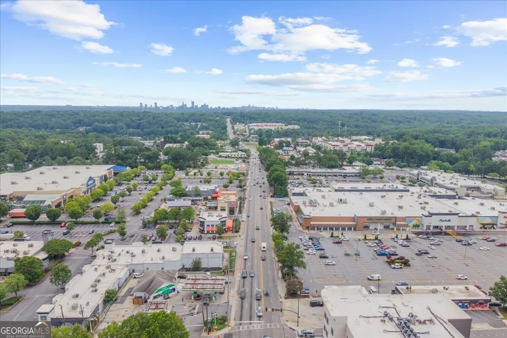 199 Le Gran CT Sandy Springs, GA 30328