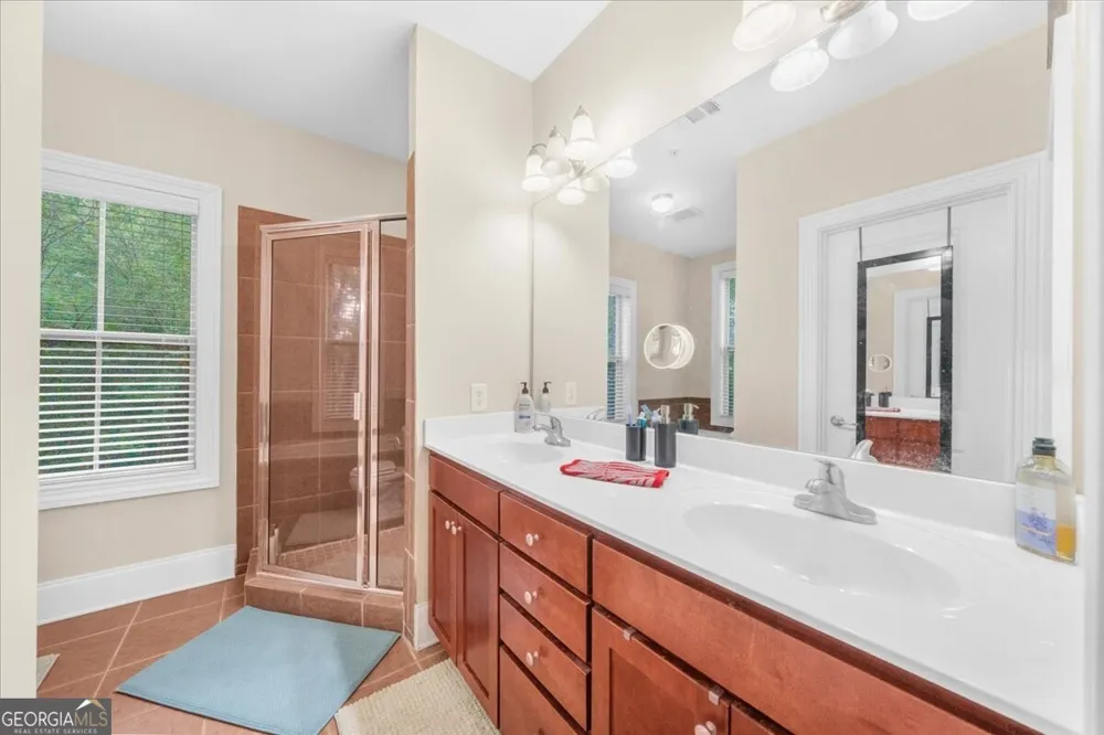 199 Le Gran CT Sandy Springs, GA 30328
