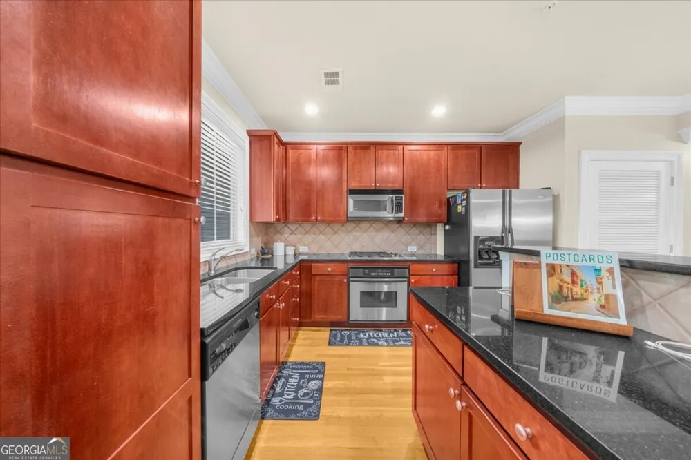 199 Le Gran CT Sandy Springs, GA 30328