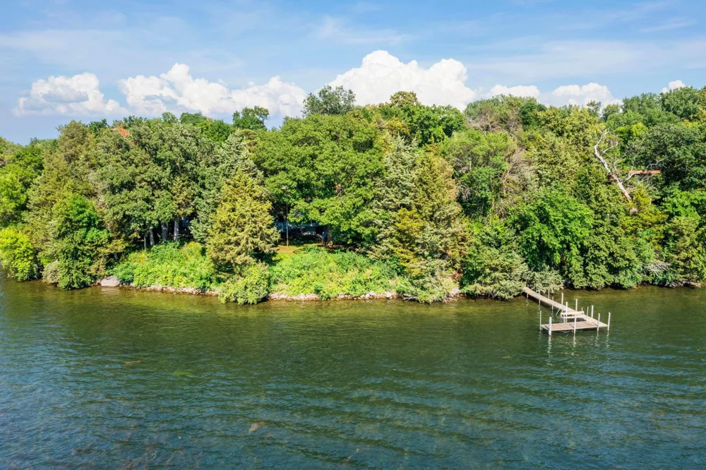 3942 Enchanted Lane Minnetrista, MN 55364