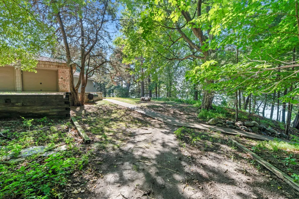 3942 Enchanted Lane Minnetrista, MN 55364