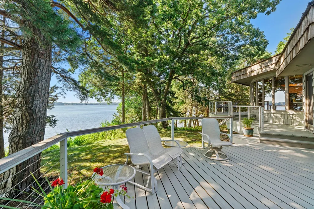 3942 Enchanted Lane Minnetrista, MN 55364