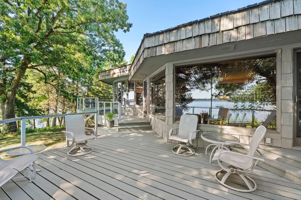 3942 Enchanted Lane Minnetrista, MN 55364
