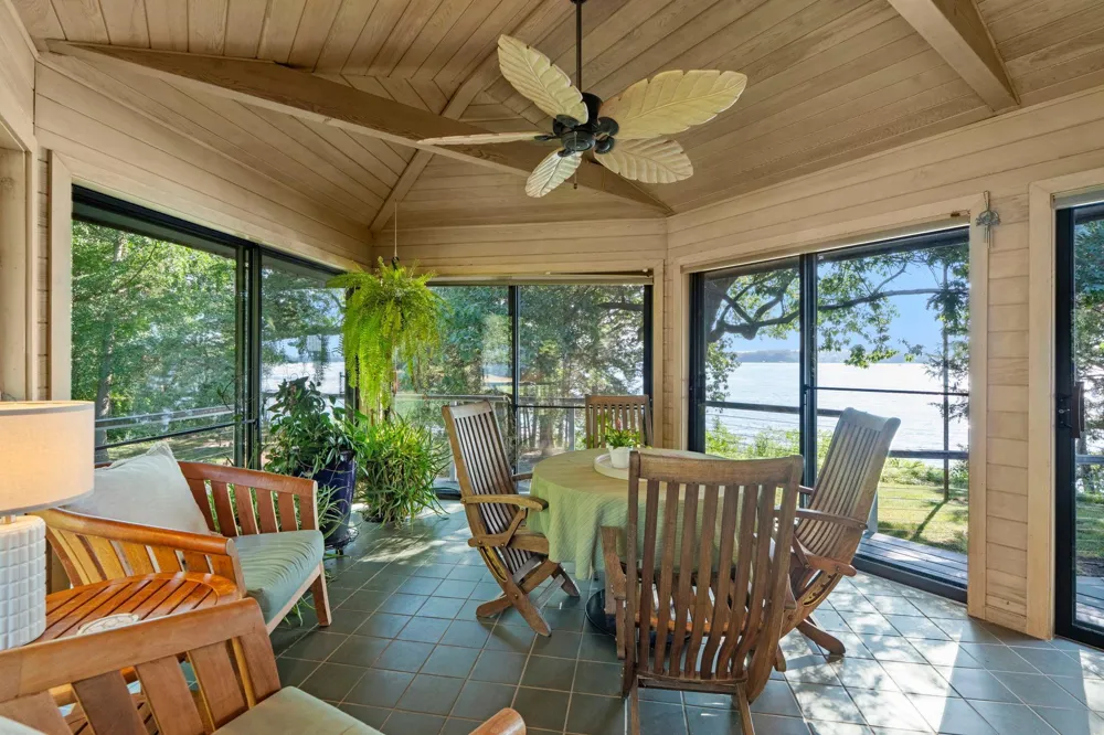3942 Enchanted Lane Minnetrista, MN 55364