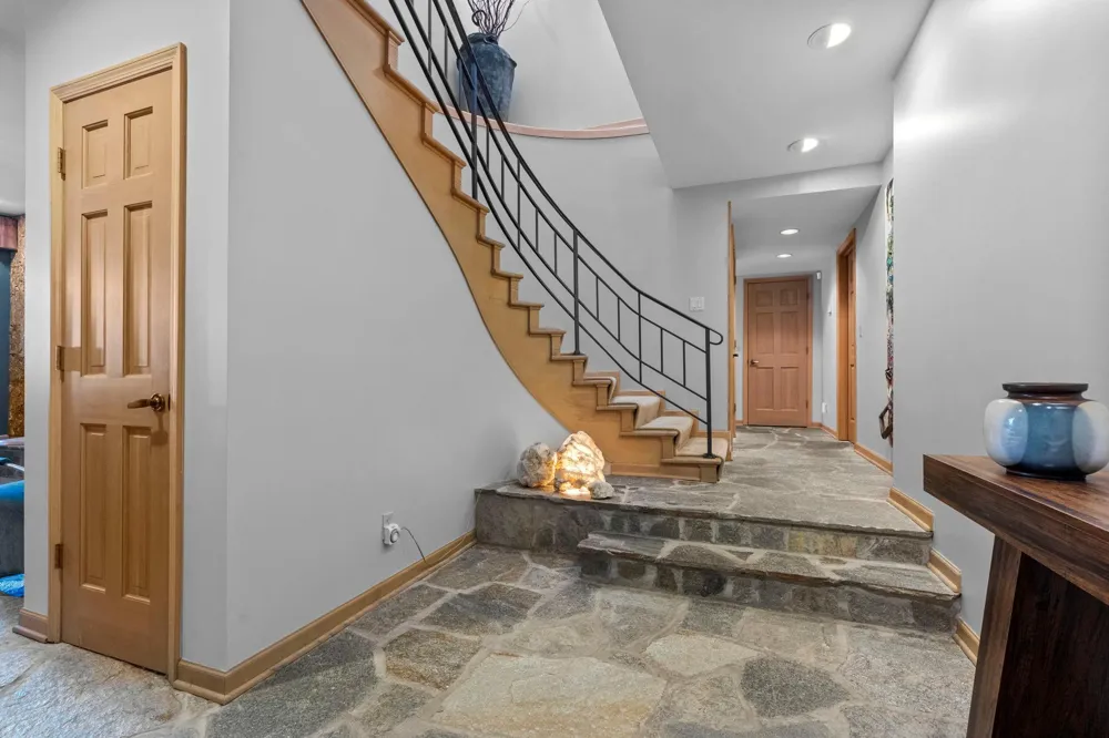 3942 Enchanted Lane Minnetrista, MN 55364