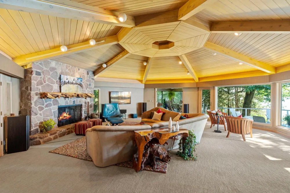 3942 Enchanted Lane Minnetrista, MN 55364